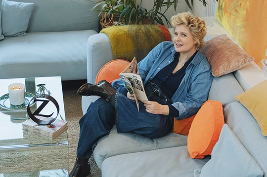 Tania Llasera, la primera invitada en la segunda temporada de los House Tours de Zurich Seguros