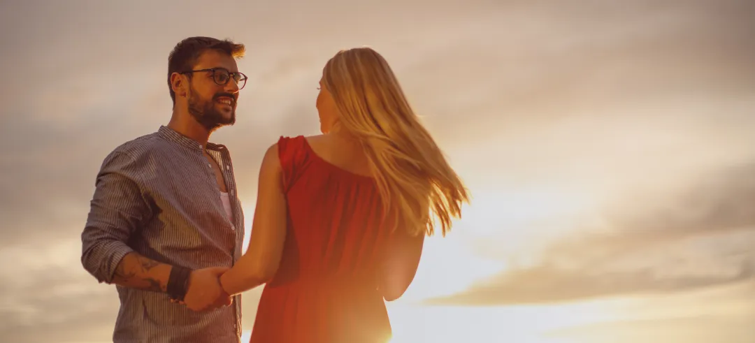 Qué es y cómo hacerse pareja de hecho: beneficios y diferencias con el matrimonio