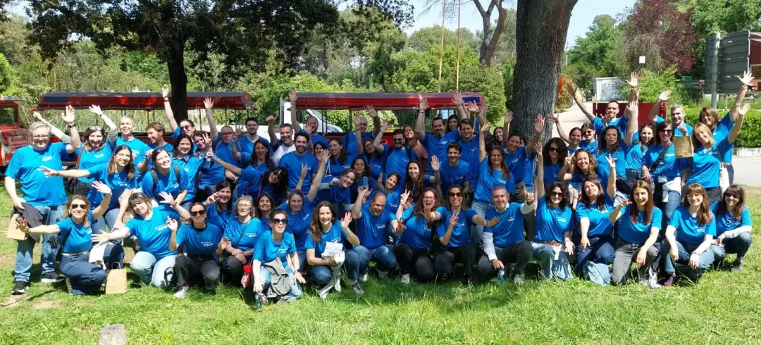 Grupo de voluntarios de Zurich Seguros en la Semana Social