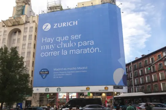 Lona de Zurich Seguros por la Zurich RNR Maratón Madrid