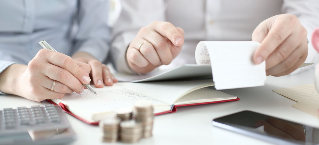 ¿Cuánto dinero invierto al año en seguros?
