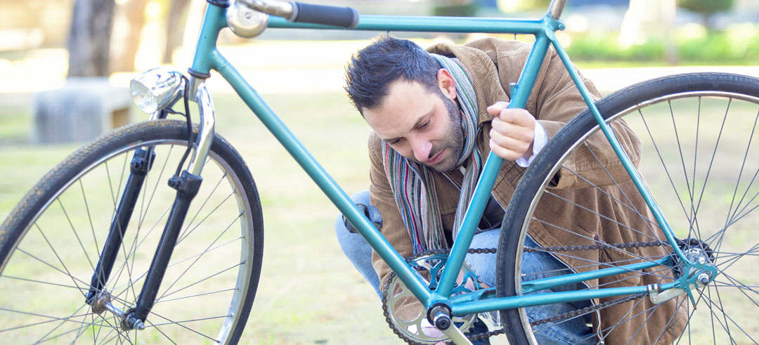 Analista mirar televisión Todavía Tips para comprar una bici de segunda mano, ¿qué revisar?