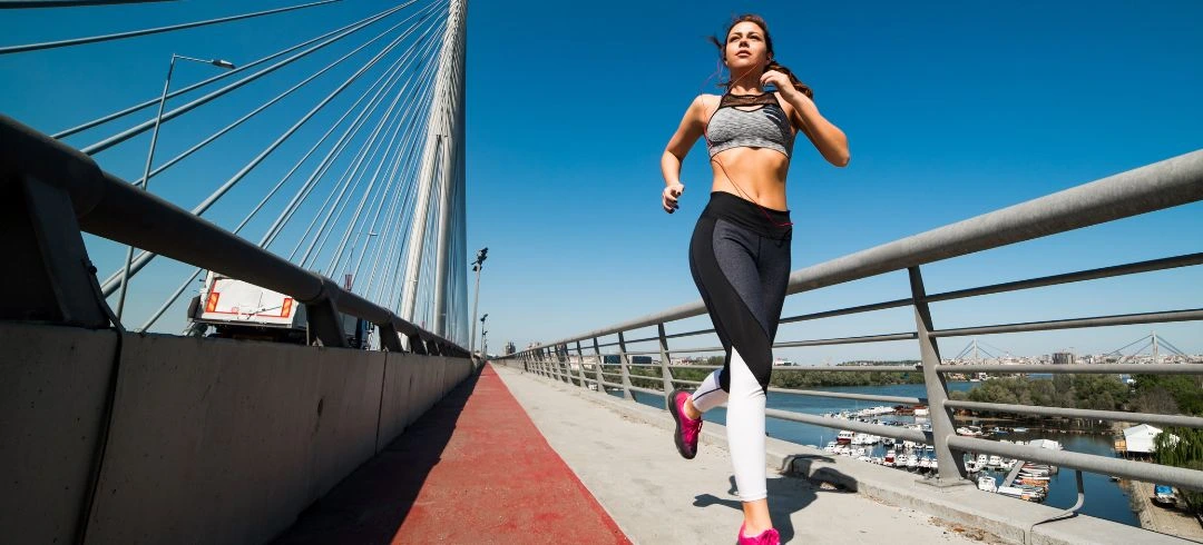 Mujer entrenando